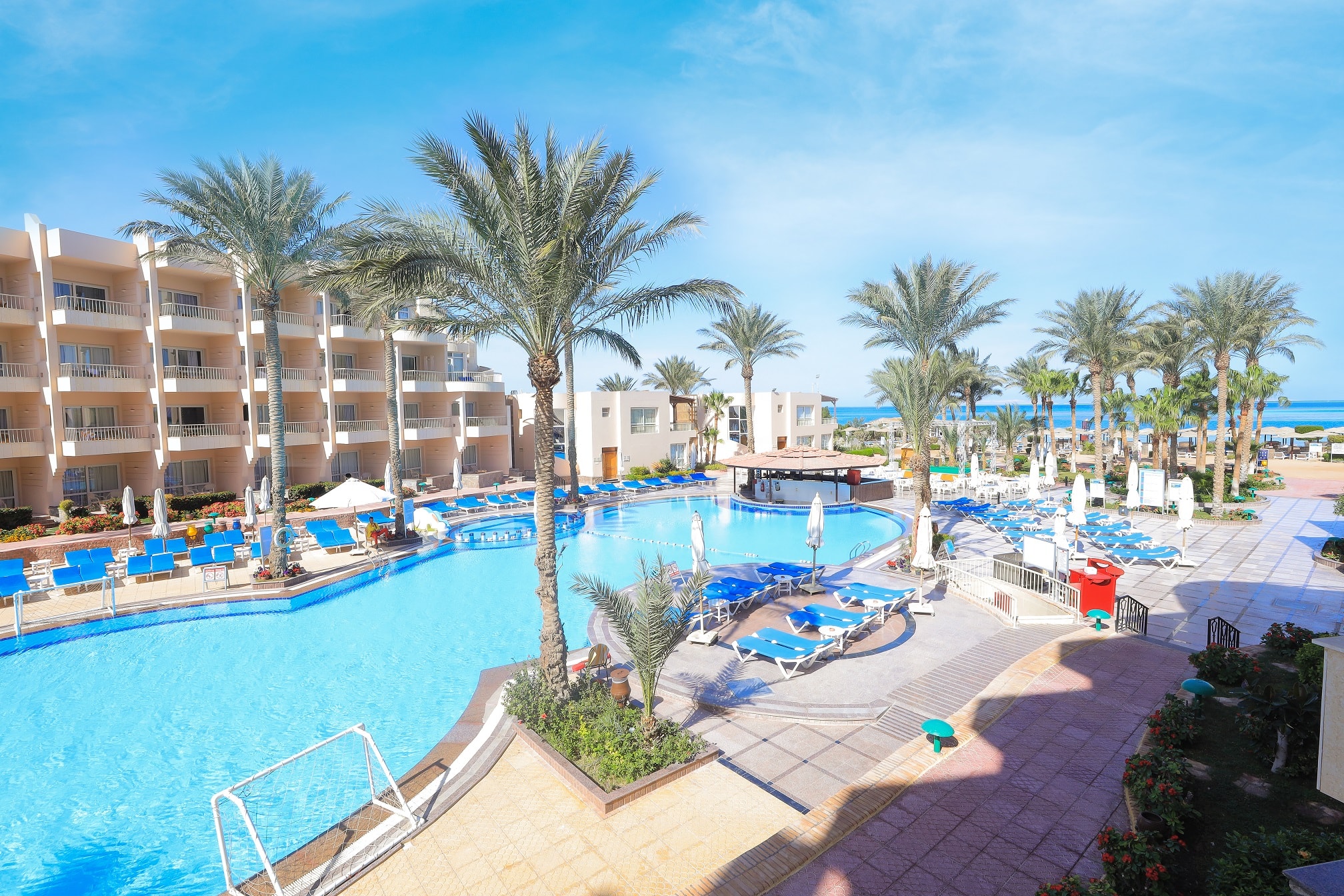 Pool activities at Sea Star Beau Rivage Hotel, Hurghada — photo 1