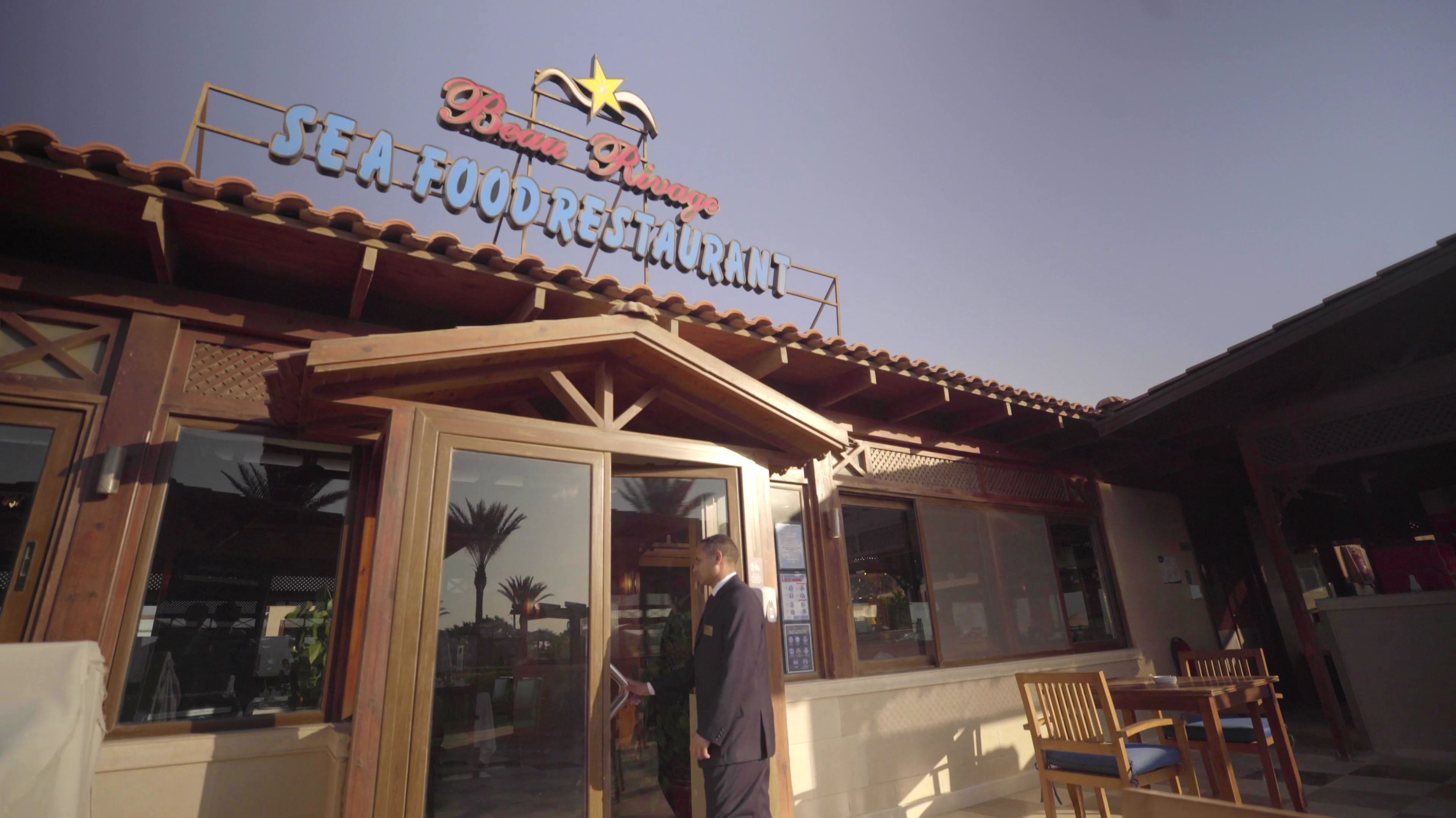 International & Seafood Restaurant